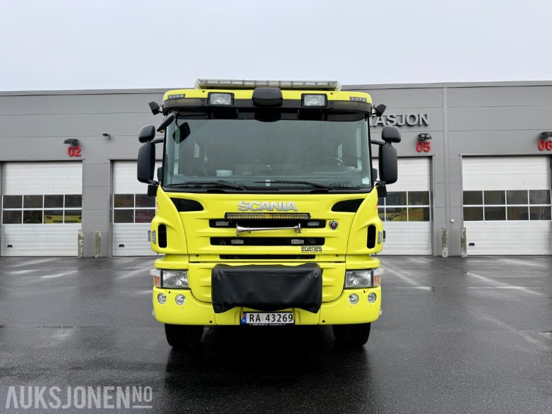 2011 Scania P400 4x4 - brannbil - mannskapsbil - godt utstyrt - nylig EU-godkjent - Vatrogasno vozilo: slika  2011 Scania P400 4x4 - brannbil - mannskapsbil - godt utstyrt - nylig EU-godkjent - Vatrogasno vozilo 2011 Scania P400 4x4 - brannbil - mannskapsbil - godt utstyrt - nylig EU-godkjent - Vatrogasno vozilo: slika  2011 Scania P400 4x4 - brannbil - mannskapsbil - godt utstyrt - nylig EU-godkjent - Vatrogasno vozilo