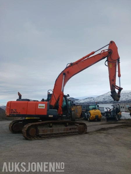 2012 Hitachi ZX290LC-5B gravemaskin, sertifisert, skuffe og tiltrotator - Bager: slika 2012 Hitachi ZX290LC-5B gravemaskin, sertifisert, skuffe og tiltrotator - Bager 2012 Hitachi ZX290LC-5B gravemaskin, sertifisert, skuffe og tiltrotator - Bager: slika 2012 Hitachi ZX290LC-5B gravemaskin, sertifisert, skuffe og tiltrotator - Bager