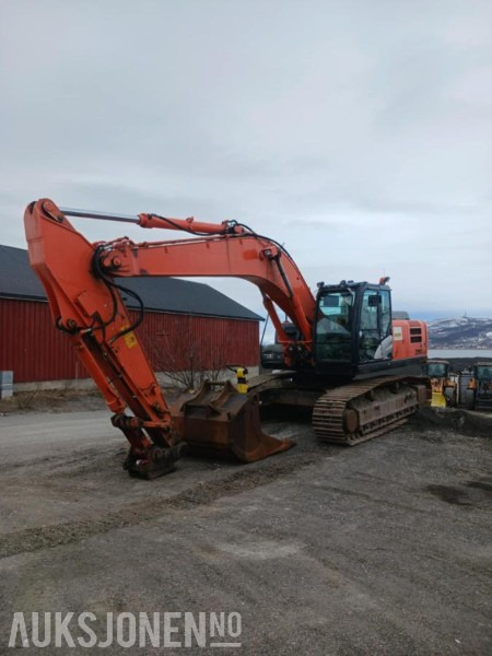 2012 Hitachi ZX290LC-5B gravemaskin, sertifisert, skuffe og tiltrotator - Bager: slika 2012 Hitachi ZX290LC-5B gravemaskin, sertifisert, skuffe og tiltrotator - Bager 2012 Hitachi ZX290LC-5B gravemaskin, sertifisert, skuffe og tiltrotator - Bager: slika 2012 Hitachi ZX290LC-5B gravemaskin, sertifisert, skuffe og tiltrotator - Bager
