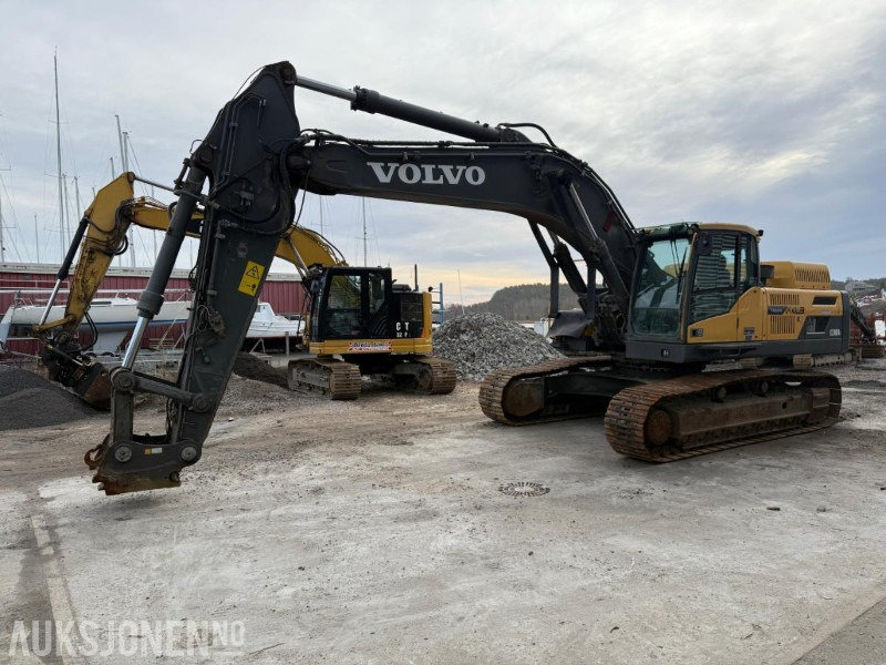 2012 Volvo EC380DL BELTEGRAVER 2 SKUFFER. - Bager: slika 2012 Volvo EC380DL BELTEGRAVER 2 SKUFFER. - Bager 2012 Volvo EC380DL BELTEGRAVER 2 SKUFFER. - Bager: slika 2012 Volvo EC380DL BELTEGRAVER 2 SKUFFER. - Bager