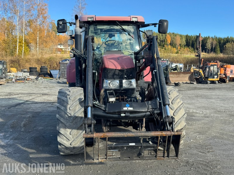 2013 CASE IH Maxxum 130 Traktor med laster og fronthydraulikk - Traktor: slika 2013 CASE IH Maxxum 130 Traktor med laster og fronthydraulikk - Traktor 2013 CASE IH Maxxum 130 Traktor med laster og fronthydraulikk - Traktor: slika 2013 CASE IH Maxxum 130 Traktor med laster og fronthydraulikk - Traktor