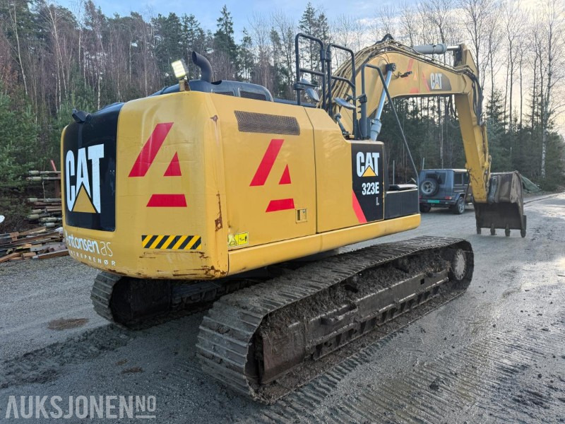 2013 Cat 323 BELTEGRAVER SERVICEHISTORIKK 2 SKUFFER SENTRALSMØRING KUN 2 EIERE. - Bager: slika 2013 Cat 323 BELTEGRAVER SERVICEHISTORIKK 2 SKUFFER SENTRALSMØRING KUN 2 EIERE. - Bager 2013 Cat 323 BELTEGRAVER SERVICEHISTORIKK 2 SKUFFER SENTRALSMØRING KUN 2 EIERE. - Bager: slika 2013 Cat 323 BELTEGRAVER SERVICEHISTORIKK 2 SKUFFER SENTRALSMØRING KUN 2 EIERE. - Bager