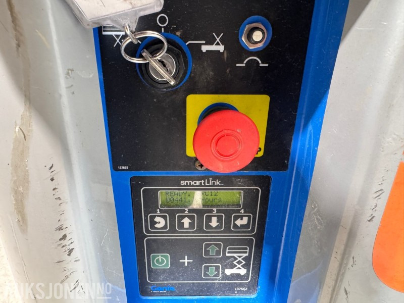 2013 Genie GRC-12 - 5,5m mastelift - Podizna platforma: slika 2013 Genie GRC-12 - 5,5m mastelift - Podizna platforma 2013 Genie GRC-12 - 5,5m mastelift - Podizna platforma: slika 2013 Genie GRC-12 - 5,5m mastelift - Podizna platforma