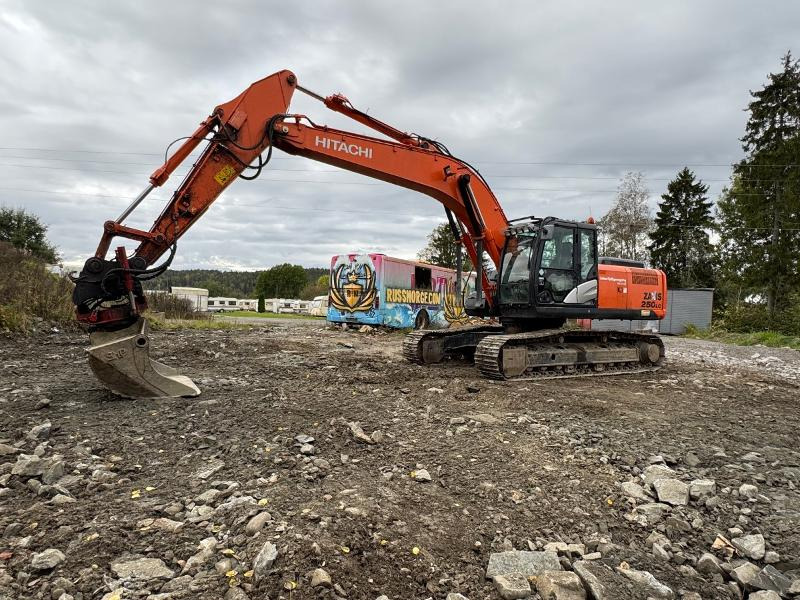2013 Hitachi ZX250LC-5B,Servicehistorikk, Tiltrotator,sorterings-/rivningsklype,pigghammer, 3 skuffer - Bager: slika 2013 Hitachi ZX250LC-5B,Servicehistorikk, Tiltrotator,sorterings-/rivningsklype,pigghammer, 3 skuffer - Bager 2013 Hitachi ZX250LC-5B,Servicehistorikk, Tiltrotator,sorterings-/rivningsklype,pigghammer, 3 skuffer - Bager: slika 2013 Hitachi ZX250LC-5B,Servicehistorikk, Tiltrotator,sorterings-/rivningsklype,pigghammer, 3 skuffer - Bager