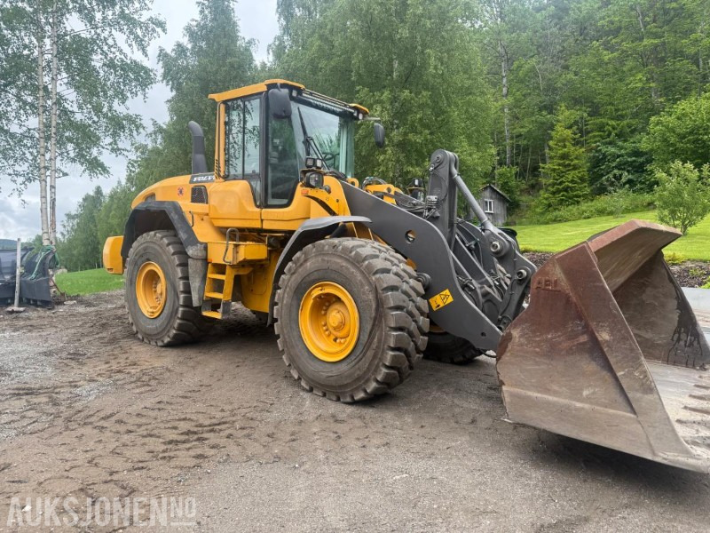 2013 Volvo L110G Hjullaster TANNSKUFFE KJETTING - Utovarivač na kotačima: slika 2013 Volvo L110G Hjullaster TANNSKUFFE KJETTING - Utovarivač na kotačima 2013 Volvo L110G Hjullaster TANNSKUFFE KJETTING - Utovarivač na kotačima: slika 2013 Volvo L110G Hjullaster TANNSKUFFE KJETTING - Utovarivač na kotačima