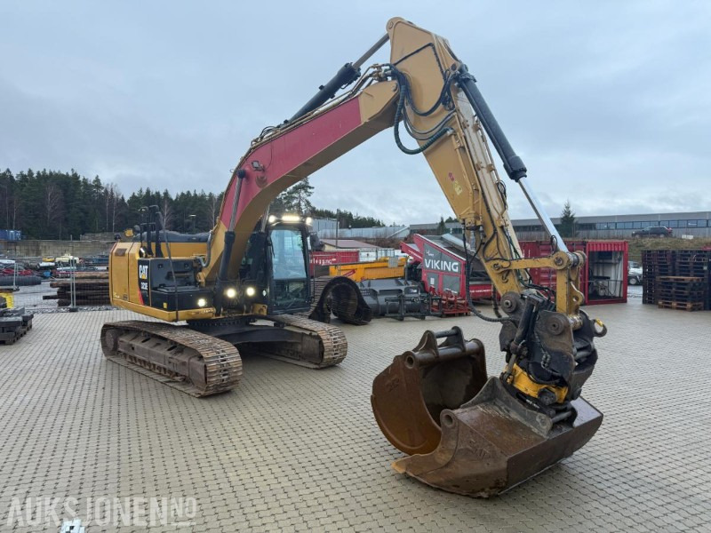 2014 Cat 323E BELTEGRAVER SERVICEAVTALE ENGCON TILTROTATOR MASKINSTYRING SENTRALSMØRING. - Bager: slika 2014 Cat 323E BELTEGRAVER SERVICEAVTALE ENGCON TILTROTATOR MASKINSTYRING SENTRALSMØRING. - Bager 2014 Cat 323E BELTEGRAVER SERVICEAVTALE ENGCON TILTROTATOR MASKINSTYRING SENTRALSMØRING. - Bager: slika 2014 Cat 323E BELTEGRAVER SERVICEAVTALE ENGCON TILTROTATOR MASKINSTYRING SENTRALSMØRING. - Bager