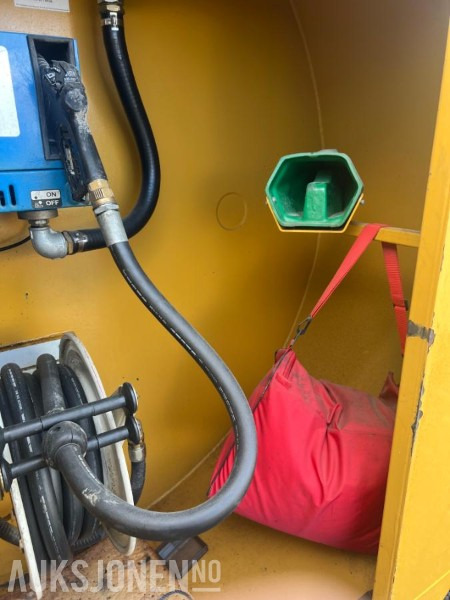 2014 Fuel Proof Fuel Proof 10000 liter dobbelvegget dieseltank - Građevinska oprema: slika 2014 Fuel Proof Fuel Proof 10000 liter dobbelvegget dieseltank - Građevinska oprema 2014 Fuel Proof Fuel Proof 10000 liter dobbelvegget dieseltank - Građevinska oprema: slika 2014 Fuel Proof Fuel Proof 10000 liter dobbelvegget dieseltank - Građevinska oprema