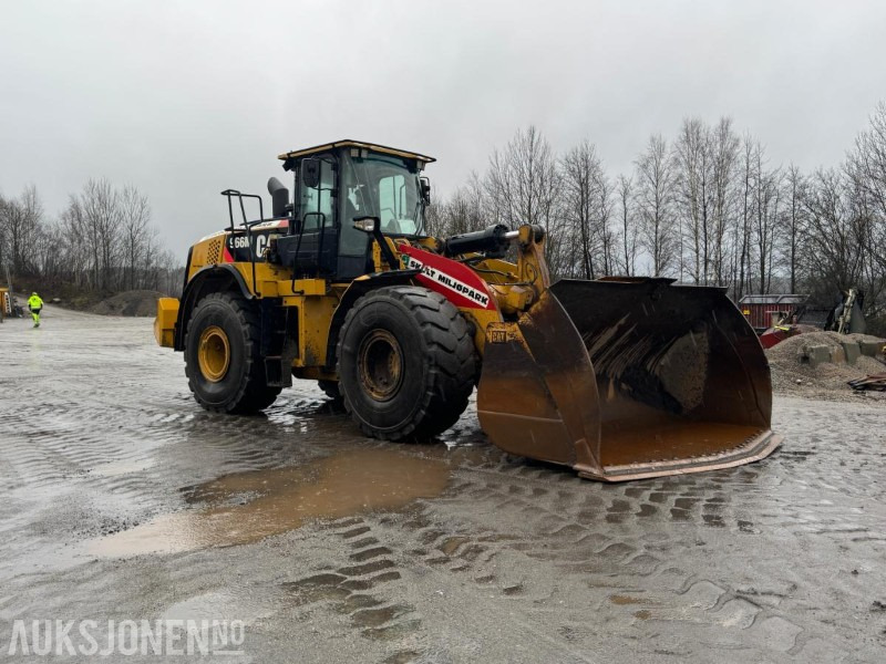 2015 CAT 966M FOREST MACHINE HJULLASTER, VEKT, SENTRALSMØRING, FULL SERVICEHISTORIKK, SKUFFE - Utovarivač na kotačima: slika 2015 CAT 966M FOREST MACHINE HJULLASTER, VEKT, SENTRALSMØRING, FULL SERVICEHISTORIKK, SKUFFE - Utovarivač na kotačima 2015 CAT 966M FOREST MACHINE HJULLASTER, VEKT, SENTRALSMØRING, FULL SERVICEHISTORIKK, SKUFFE - Utovarivač na kotačima: slika 2015 CAT 966M FOREST MACHINE HJULLASTER, VEKT, SENTRALSMØRING, FULL SERVICEHISTORIKK, SKUFFE - Utovarivač na kotačima