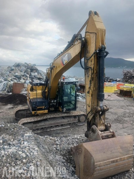 2015 Cat 320E LRR Beltegraver. Sertifisert - 8570 timer - Bager: slika 2015 Cat 320E LRR Beltegraver. Sertifisert - 8570 timer - Bager 2015 Cat 320E LRR Beltegraver. Sertifisert - 8570 timer - Bager: slika 2015 Cat 320E LRR Beltegraver. Sertifisert - 8570 timer - Bager
