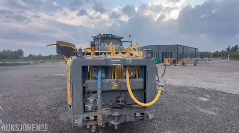 2015 Epiroc BOOMER E2C - 4149t - Platforma za bušenje: slika 2015 Epiroc BOOMER E2C - 4149t - Platforma za bušenje 2015 Epiroc BOOMER E2C - 4149t - Platforma za bušenje: slika 2015 Epiroc BOOMER E2C - 4149t - Platforma za bušenje