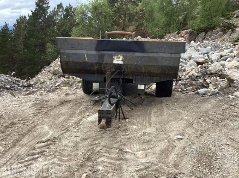 2015 Gigant 3 til 8 Dumperhenger - Istovarivač: slika 2015 Gigant 3 til 8 Dumperhenger - Istovarivač 2015 Gigant 3 til 8 Dumperhenger - Istovarivač: slika 2015 Gigant 3 til 8 Dumperhenger - Istovarivač