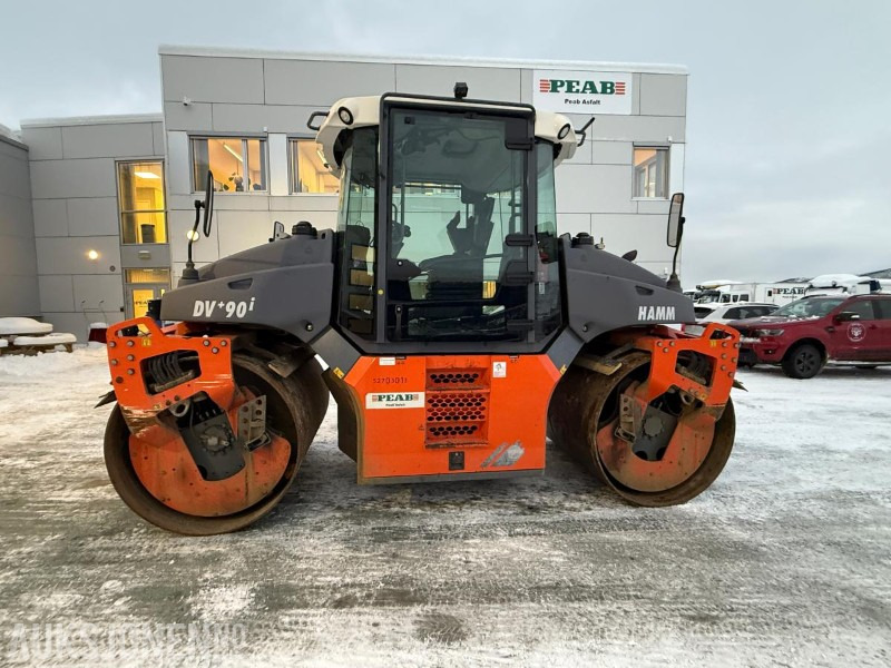 2015 Hamm DV+ 90i VV-S Tandemvals - 4202T - Valjak: slika 2015 Hamm DV+ 90i VV-S Tandemvals - 4202T - Valjak 2015 Hamm DV+ 90i VV-S Tandemvals - 4202T - Valjak: slika 2015 Hamm DV+ 90i VV-S Tandemvals - 4202T - Valjak