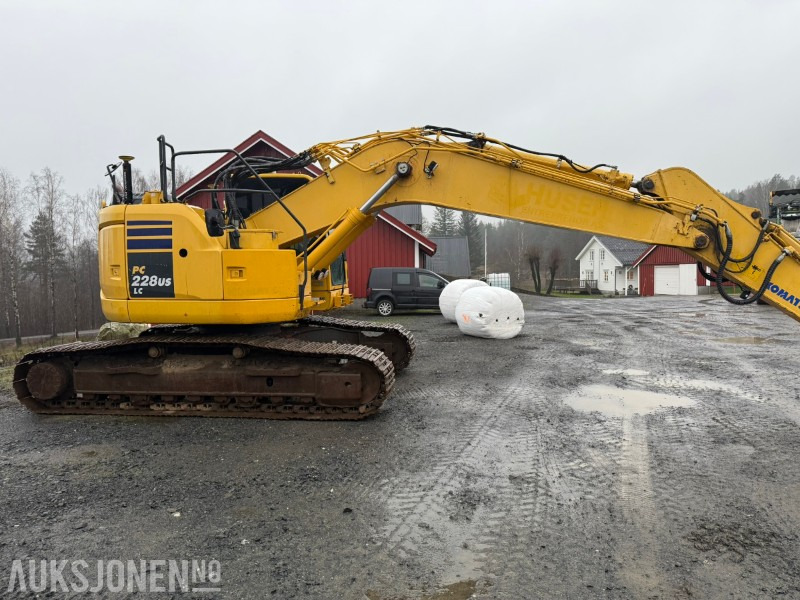2015 Komatsu PC228USLC-10 / Tiltrotator / Leica GPS / Sentralsmøring / S70 - Bager gusjeničar: slika 2015 Komatsu PC228USLC-10 / Tiltrotator / Leica GPS / Sentralsmøring / S70 - Bager gusjeničar 2015 Komatsu PC228USLC-10 / Tiltrotator / Leica GPS / Sentralsmøring / S70 - Bager gusjeničar: slika 2015 Komatsu PC228USLC-10 / Tiltrotator / Leica GPS / Sentralsmøring / S70 - Bager gusjeničar