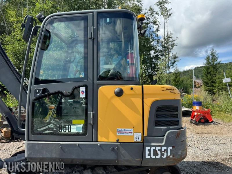 2015 Volvo EC55C GRAVEMASKIN MED KUN 1556 TIMER PÅ TELLEREN - Bager: slika 2015 Volvo EC55C GRAVEMASKIN MED KUN 1556 TIMER PÅ TELLEREN - Bager 2015 Volvo EC55C GRAVEMASKIN MED KUN 1556 TIMER PÅ TELLEREN - Bager: slika 2015 Volvo EC55C GRAVEMASKIN MED KUN 1556 TIMER PÅ TELLEREN - Bager