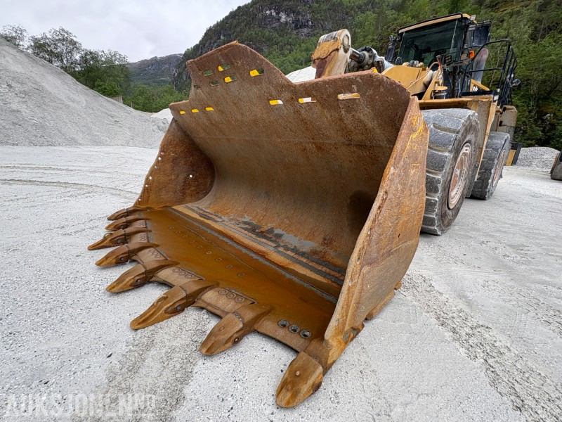 2016 Cat 988K - KUN 1 eier - serviceavtale - sertifisert til 04/26 - Utovarivač na kotačima: slika 2016 Cat 988K - KUN 1 eier - serviceavtale - sertifisert til 04/26 - Utovarivač na kotačima 2016 Cat 988K - KUN 1 eier - serviceavtale - sertifisert til 04/26 - Utovarivač na kotačima: slika 2016 Cat 988K - KUN 1 eier - serviceavtale - sertifisert til 04/26 - Utovarivač na kotačima