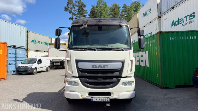 2016 DAF LF 310 FA 4x2 Containerbil med ZEPRO 2000kg bakløfter | Euro 6 | Lav km - Transporter kontejnera/ Kamion s izmjenjivim sanducima: slika 2016 DAF LF 310 FA 4x2 Containerbil med ZEPRO 2000kg bakløfter | Euro 6 | Lav km - Transporter kontejnera/ Kamion s izmjenjivim sanducima 2016 DAF LF 310 FA 4x2 Containerbil med ZEPRO 2000kg bakløfter | Euro 6 | Lav km - Transporter kontejnera/ Kamion s izmjenjivim sanducima: slika 2016 DAF LF 310 FA 4x2 Containerbil med ZEPRO 2000kg bakløfter | Euro 6 | Lav km - Transporter kontejnera/ Kamion s izmjenjivim sanducima