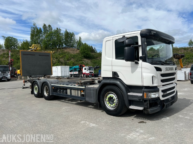 2016 Scania P410 containerbil, lav km, EU, 411 hk, baklem, automat - Transporter kontejnera/ Kamion s izmjenjivim sanducima: slika 2016 Scania P410 containerbil, lav km, EU, 411 hk, baklem, automat - Transporter kontejnera/ Kamion s izmjenjivim sanducima 2016 Scania P410 containerbil, lav km, EU, 411 hk, baklem, automat - Transporter kontejnera/ Kamion s izmjenjivim sanducima: slika 2016 Scania P410 containerbil, lav km, EU, 411 hk, baklem, automat - Transporter kontejnera/ Kamion s izmjenjivim sanducima