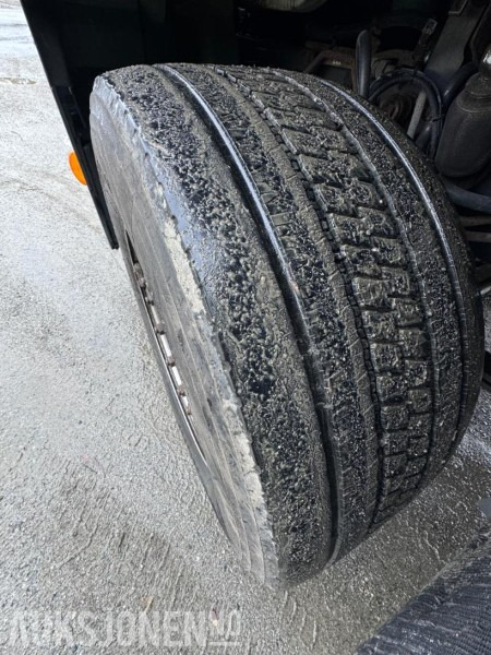 Kamion sandučar 2016 Volvo FE - 320 - Distribusjons lastebil med bakløft - Gått kun 264.000 km: slika Kamion sandučar 2016 Volvo FE - 320 - Distribusjons lastebil med bakløft - Gått kun 264.000 km