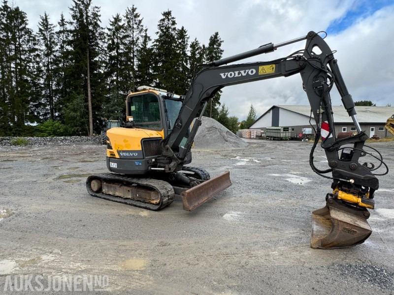 2016 Volvo ecr58d beltegraver 4301t, tiltrotator, pusseskuff,steinskuff - Mini bager: slika 2016 Volvo ecr58d beltegraver 4301t, tiltrotator, pusseskuff,steinskuff - Mini bager 2016 Volvo ecr58d beltegraver 4301t, tiltrotator, pusseskuff,steinskuff - Mini bager: slika 2016 Volvo ecr58d beltegraver 4301t, tiltrotator, pusseskuff,steinskuff - Mini bager