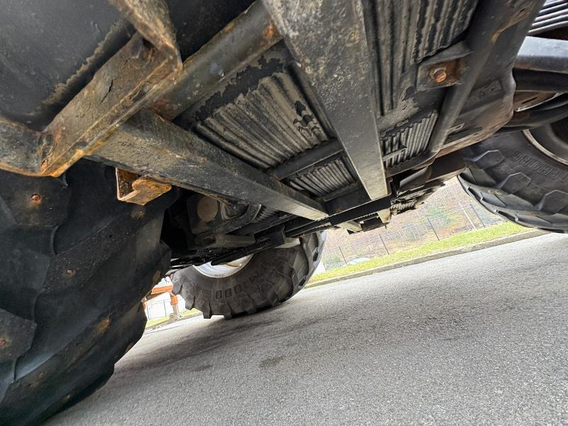 Traktor 2016 mod CASE IH Optum 300CVX med Pronar PUV-3300M V-plog og Kupper Weiser strøkasse: slika Traktor 2016 mod CASE IH Optum 300CVX med Pronar PUV-3300M V-plog og Kupper Weiser strøkasse