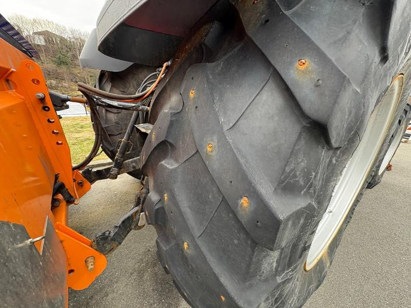 Traktor 2016 mod CASE IH Optum 300CVX med Pronar PUV-3300M V-plog og Kupper Weiser strøkasse: slika Traktor 2016 mod CASE IH Optum 300CVX med Pronar PUV-3300M V-plog og Kupper Weiser strøkasse