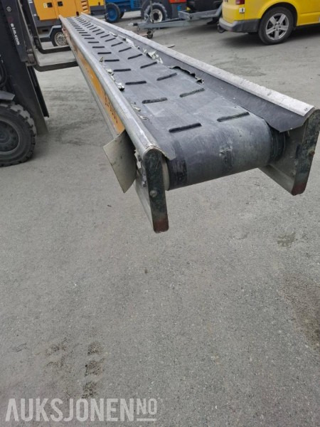 2017 Baron CX 6000 Transportbånd -6 meter/220v - Građevinska oprema: slika 2017 Baron CX 6000 Transportbånd -6 meter/220v - Građevinska oprema 2017 Baron CX 6000 Transportbånd -6 meter/220v - Građevinska oprema: slika 2017 Baron CX 6000 Transportbånd -6 meter/220v - Građevinska oprema