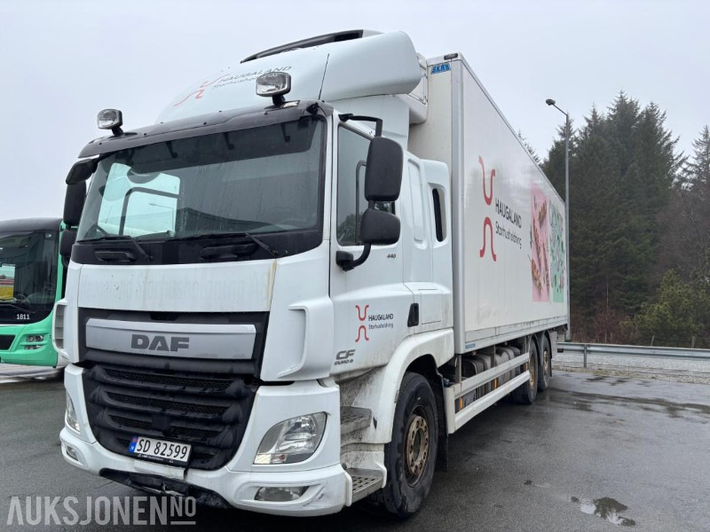 2017 DAF CF 440 6x2 FAN kjøle/frys skapbil. Supra1250 kjøl. 21paller. - Kamion sandučar: slika 2017 DAF CF 440 6x2 FAN kjøle/frys skapbil. Supra1250 kjøl. 21paller. - Kamion sandučar 2017 DAF CF 440 6x2 FAN kjøle/frys skapbil. Supra1250 kjøl. 21paller. - Kamion sandučar: slika 2017 DAF CF 440 6x2 FAN kjøle/frys skapbil. Supra1250 kjøl. 21paller. - Kamion sandučar