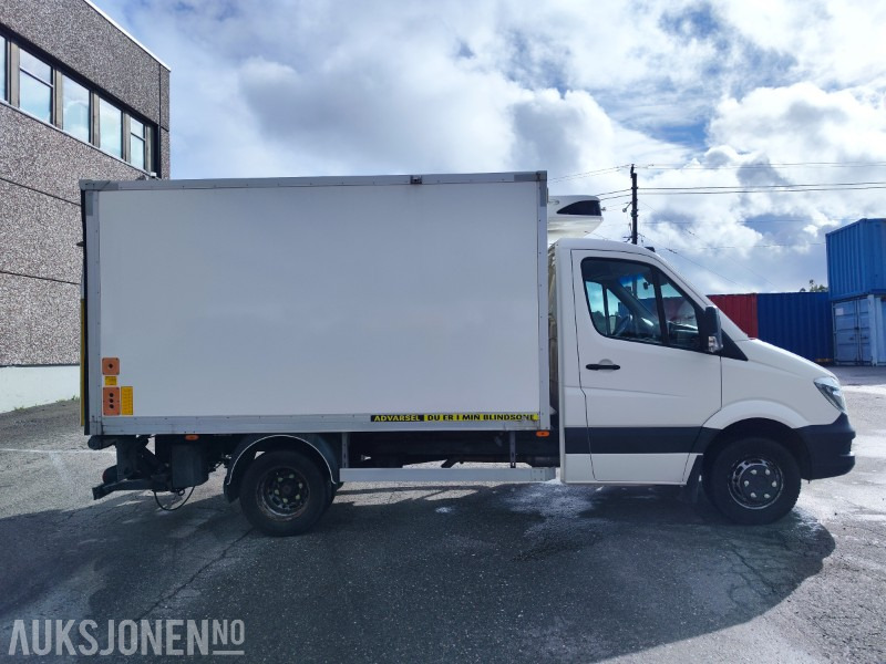 2017 Mercedes-Benz Sprinter kjølebil - EU godkjent - Ryggekamera - Automatgir - Bakløft - Kamion sandučar: slika 2017 Mercedes-Benz Sprinter kjølebil - EU godkjent - Ryggekamera - Automatgir - Bakløft - Kamion sandučar 2017 Mercedes-Benz Sprinter kjølebil - EU godkjent - Ryggekamera - Automatgir - Bakløft - Kamion sandučar: slika 2017 Mercedes-Benz Sprinter kjølebil - EU godkjent - Ryggekamera - Automatgir - Bakløft - Kamion sandučar