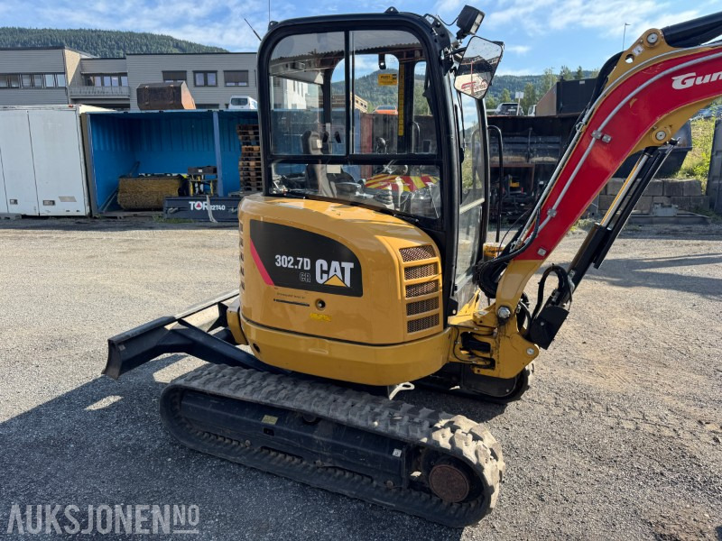 2018 Cat 302.7 DCR minigraver med 2 skuffer og rototilt. - Mini bager: slika 2018 Cat 302.7 DCR minigraver med 2 skuffer og rototilt. - Mini bager 2018 Cat 302.7 DCR minigraver med 2 skuffer og rototilt. - Mini bager: slika 2018 Cat 302.7 DCR minigraver med 2 skuffer og rototilt. - Mini bager