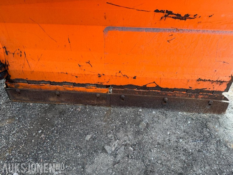 2018 Tellefsdal V90 V-plog / 3200 - Građevinska oprema: slika 2018 Tellefsdal V90 V-plog / 3200 - Građevinska oprema 2018 Tellefsdal V90 V-plog / 3200 - Građevinska oprema: slika 2018 Tellefsdal V90 V-plog / 3200 - Građevinska oprema