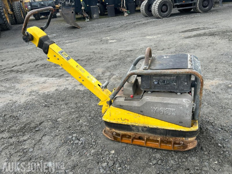 2018 Wacker Neuson Dpu 5545 vibrplate - Valjak: slika 2018 Wacker Neuson Dpu 5545 vibrplate - Valjak 2018 Wacker Neuson Dpu 5545 vibrplate - Valjak: slika 2018 Wacker Neuson Dpu 5545 vibrplate - Valjak