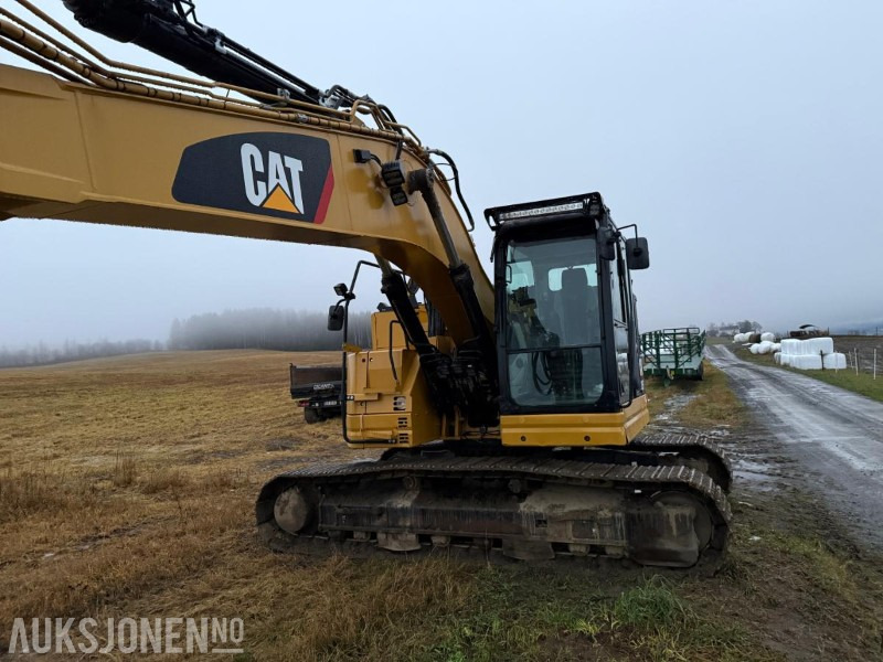 2019 Cat 325L m/Engcon tiltrotator, Gps og 2 skuffer - Bager: slika 2019 Cat 325L m/Engcon tiltrotator, Gps og 2 skuffer - Bager 2019 Cat 325L m/Engcon tiltrotator, Gps og 2 skuffer - Bager: slika 2019 Cat 325L m/Engcon tiltrotator, Gps og 2 skuffer - Bager