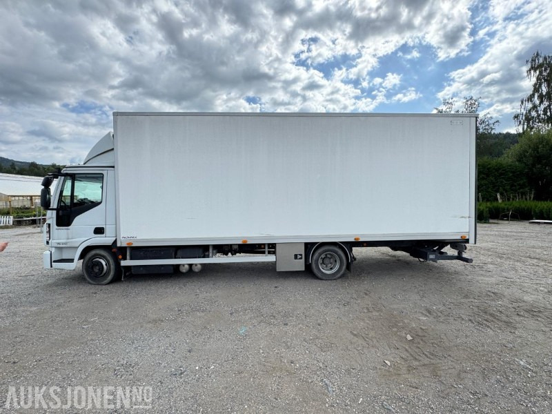 2019 Iveco Eurocargo skapbil med varme og kjøl i skap / 43126 km - Kamion sandučar: slika  2019 Iveco Eurocargo skapbil med varme og kjøl i skap / 43126 km - Kamion sandučar 2019 Iveco Eurocargo skapbil med varme og kjøl i skap / 43126 km - Kamion sandučar: slika  2019 Iveco Eurocargo skapbil med varme og kjøl i skap / 43126 km - Kamion sandučar