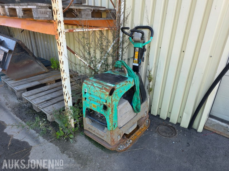 2019 Mikasa MVH-408D SZ Vibroplate med breddevinger - Valjak: slika 2019 Mikasa MVH-408D SZ Vibroplate med breddevinger - Valjak 2019 Mikasa MVH-408D SZ Vibroplate med breddevinger - Valjak: slika 2019 Mikasa MVH-408D SZ Vibroplate med breddevinger - Valjak