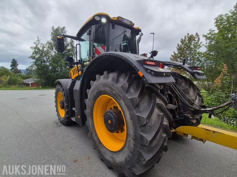 2020 JCB Fastrac 8330, 65 km/t, 1700 timer - Traktor: slika 2020 JCB Fastrac 8330, 65 km/t, 1700 timer - Traktor 2020 JCB Fastrac 8330, 65 km/t, 1700 timer - Traktor: slika 2020 JCB Fastrac 8330, 65 km/t, 1700 timer - Traktor