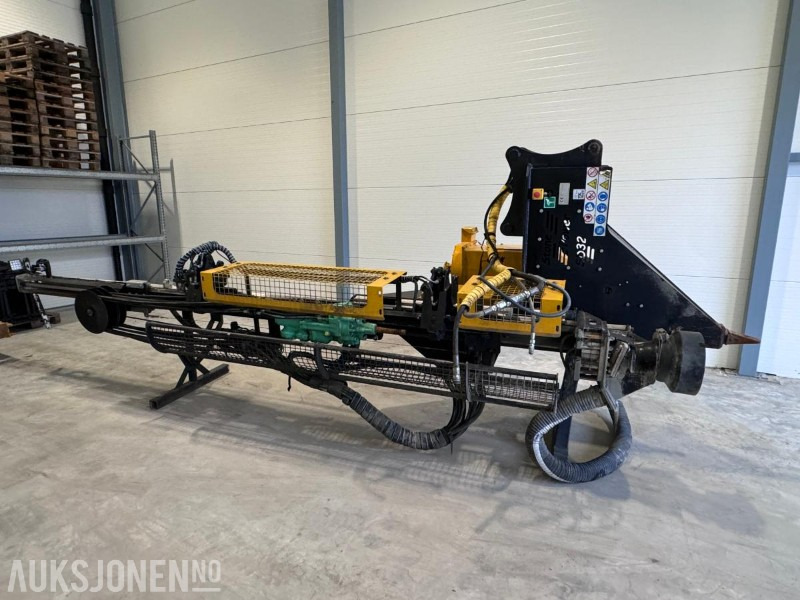 2020 Stone Power SD32 Boretårn for gravemaskin - Montabert HC50 hammer - Med fjernstyring - Platforma za bušenje: slika 2020 Stone Power SD32 Boretårn for gravemaskin - Montabert HC50 hammer - Med fjernstyring - Platforma za bušenje 2020 Stone Power SD32 Boretårn for gravemaskin - Montabert HC50 hammer - Med fjernstyring - Platforma za bušenje: slika 2020 Stone Power SD32 Boretårn for gravemaskin - Montabert HC50 hammer - Med fjernstyring - Platforma za bušenje