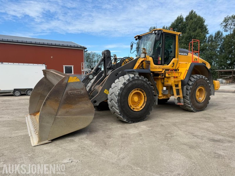 2020 Volvo L150H HJULLASTER SENTRALSMØRING NYE DEKK VEKT SERVICEHISTORIKK SKUFF - Utovarivač na kotačima: slika 2020 Volvo L150H HJULLASTER SENTRALSMØRING NYE DEKK VEKT SERVICEHISTORIKK SKUFF - Utovarivač na kotačima 2020 Volvo L150H HJULLASTER SENTRALSMØRING NYE DEKK VEKT SERVICEHISTORIKK SKUFF - Utovarivač na kotačima: slika 2020 Volvo L150H HJULLASTER SENTRALSMØRING NYE DEKK VEKT SERVICEHISTORIKK SKUFF - Utovarivač na kotačima