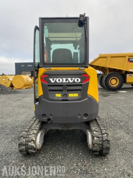 2021 Volvo ECR25 elektrisk minigraver med mye utstyr - Bager: slika 2021 Volvo ECR25 elektrisk minigraver med mye utstyr - Bager 2021 Volvo ECR25 elektrisk minigraver med mye utstyr - Bager: slika 2021 Volvo ECR25 elektrisk minigraver med mye utstyr - Bager