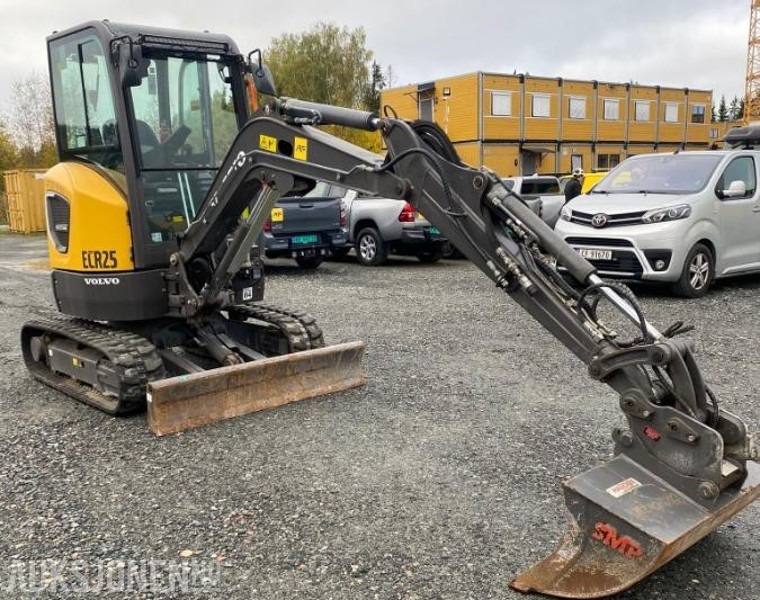 2021 Volvo ECR25 elektrisk minigraver med mye utstyr - Bager: slika 2021 Volvo ECR25 elektrisk minigraver med mye utstyr - Bager 2021 Volvo ECR25 elektrisk minigraver med mye utstyr - Bager: slika 2021 Volvo ECR25 elektrisk minigraver med mye utstyr - Bager