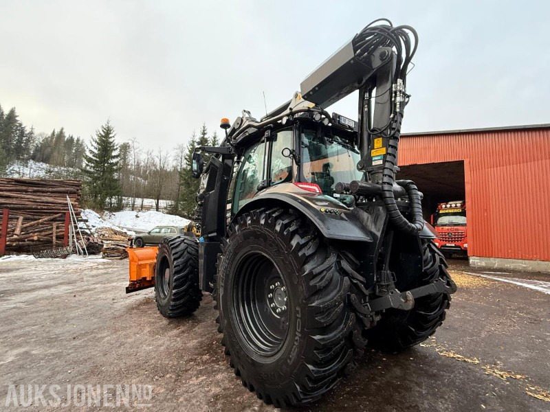 2022 Valtra T155 med Kesla 316T kran og Padagas snøplog - Traktor: slika 2022 Valtra T155 med Kesla 316T kran og Padagas snøplog - Traktor 2022 Valtra T155 med Kesla 316T kran og Padagas snøplog - Traktor: slika 2022 Valtra T155 med Kesla 316T kran og Padagas snøplog - Traktor