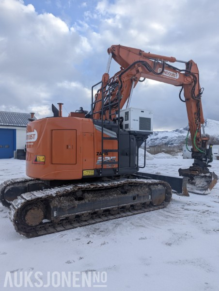 2023 Hitachi ZX225USLC-7 - Montabert CPA, GPS, rototilt, to-delt bom +++ - Bager: slika 2023 Hitachi ZX225USLC-7 - Montabert CPA, GPS, rototilt, to-delt bom +++ - Bager 2023 Hitachi ZX225USLC-7 - Montabert CPA, GPS, rototilt, to-delt bom +++ - Bager: slika 2023 Hitachi ZX225USLC-7 - Montabert CPA, GPS, rototilt, to-delt bom +++ - Bager
