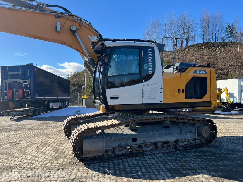 2023 Liebherr R 924 LC. Makin GPS, tilt, 2 skuffer, dieselfyllepumpe, sentralsmøring ++ - Bager: slika 2023 Liebherr R 924 LC. Makin GPS, tilt, 2 skuffer, dieselfyllepumpe, sentralsmøring ++ - Bager 2023 Liebherr R 924 LC. Makin GPS, tilt, 2 skuffer, dieselfyllepumpe, sentralsmøring ++ - Bager: slika 2023 Liebherr R 924 LC. Makin GPS, tilt, 2 skuffer, dieselfyllepumpe, sentralsmøring ++ - Bager