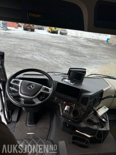 2023 Mercedes-Benz Arocs 3253 L KPL Multilift krok 22S - Kamion s kukastom dizalicom: slika 2023 Mercedes-Benz Arocs 3253 L KPL Multilift krok 22S - Kamion s kukastom dizalicom 2023 Mercedes-Benz Arocs 3253 L KPL Multilift krok 22S - Kamion s kukastom dizalicom: slika 2023 Mercedes-Benz Arocs 3253 L KPL Multilift krok 22S - Kamion s kukastom dizalicom