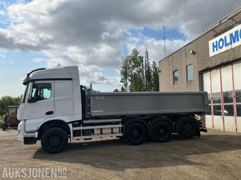 2023 Mercedes-Benz Arocs 3253 L KPL Multilift krok 22S - Kamion s kukastom dizalicom: slika 2023 Mercedes-Benz Arocs 3253 L KPL Multilift krok 22S - Kamion s kukastom dizalicom 2023 Mercedes-Benz Arocs 3253 L KPL Multilift krok 22S - Kamion s kukastom dizalicom: slika 2023 Mercedes-Benz Arocs 3253 L KPL Multilift krok 22S - Kamion s kukastom dizalicom