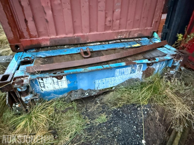 40 Fots flak til sidelaster - med støttelabber - Tovarni sanduk: slika 40 Fots flak til sidelaster - med støttelabber - Tovarni sanduk 40 Fots flak til sidelaster - med støttelabber - Tovarni sanduk: slika 40 Fots flak til sidelaster - med støttelabber - Tovarni sanduk