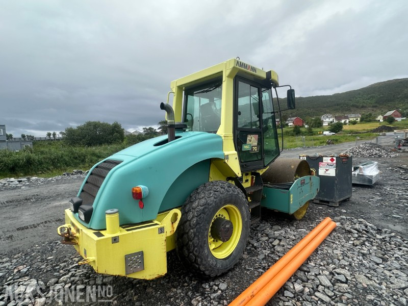 AMMANN ASC 70 Vals - 550 Timer - Valjak: slika AMMANN ASC 70 Vals - 550 Timer - Valjak AMMANN ASC 70 Vals - 550 Timer - Valjak: slika AMMANN ASC 70 Vals - 550 Timer - Valjak