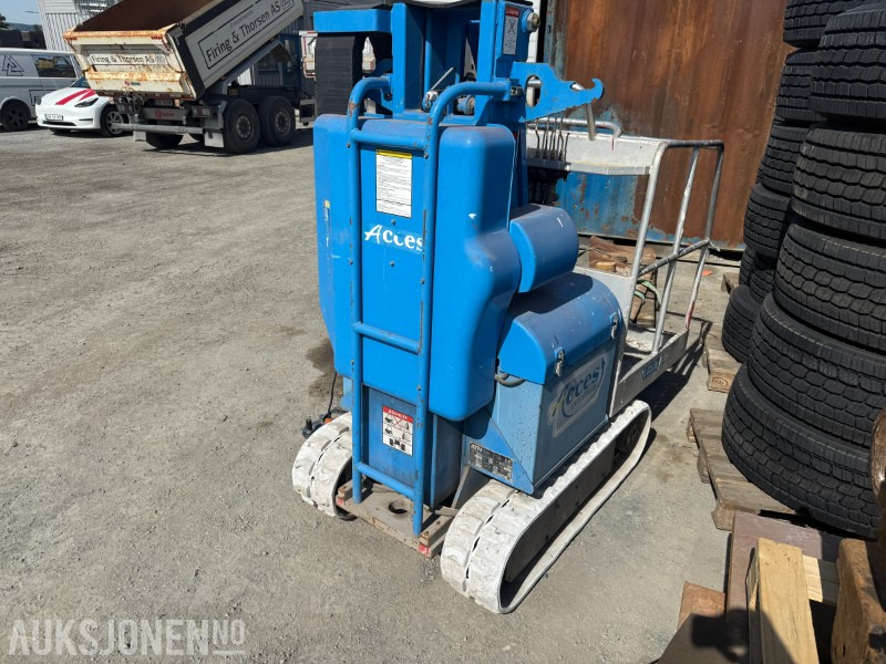 ATN Piaf 560 Mastlift med belter - Podizna platforma: slika ATN Piaf 560 Mastlift med belter - Podizna platforma ATN Piaf 560 Mastlift med belter - Podizna platforma: slika ATN Piaf 560 Mastlift med belter - Podizna platforma