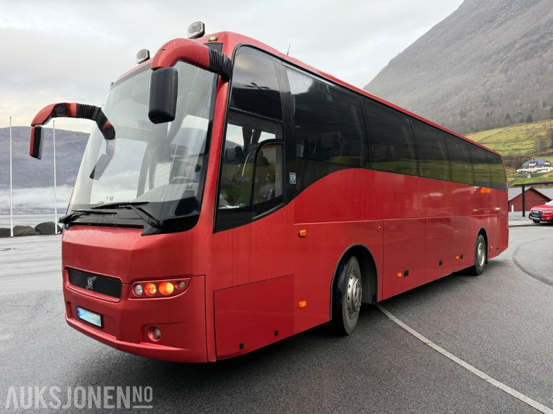 2011 Volvo 9700 B9R - Turbuss - 49 seter - Euro 5 - Eu godkjent - Autobus: slika 2011 Volvo 9700 B9R - Turbuss - 49 seter - Euro 5 - Eu godkjent - Autobus 2011 Volvo 9700 B9R - Turbuss - 49 seter - Euro 5 - Eu godkjent - Autobus: slika 2011 Volvo 9700 B9R - Turbuss - 49 seter - Euro 5 - Eu godkjent - Autobus