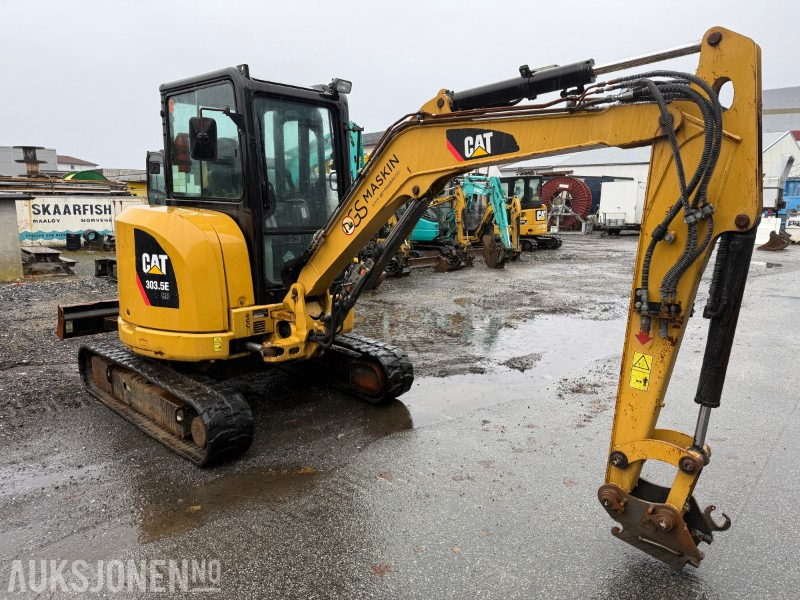 Cat 303.5E - Minigraver - SMP hurtigfeste S40 - SMP graveskuff + smalskuff - 7204 timer - Mini bager: slika Cat 303.5E - Minigraver - SMP hurtigfeste S40 - SMP graveskuff + smalskuff - 7204 timer - Mini bager Cat 303.5E - Minigraver - SMP hurtigfeste S40 - SMP graveskuff + smalskuff - 7204 timer - Mini bager: slika Cat 303.5E - Minigraver - SMP hurtigfeste S40 - SMP graveskuff + smalskuff - 7204 timer - Mini bager