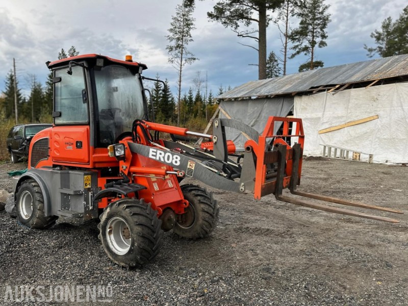 Everun ER08 Hjullaster – 4x4 – 2019-modell –Brøyteskjær – Pallegaffel – Kun 325 timer! - Utovarivač na kotačima: slika Everun ER08 Hjullaster – 4x4 – 2019-modell –Brøyteskjær – Pallegaffel – Kun 325 timer! - Utovarivač na kotačima Everun ER08 Hjullaster – 4x4 – 2019-modell –Brøyteskjær – Pallegaffel – Kun 325 timer! - Utovarivač na kotačima: slika Everun ER08 Hjullaster – 4x4 – 2019-modell –Brøyteskjær – Pallegaffel – Kun 325 timer! - Utovarivač na kotačima